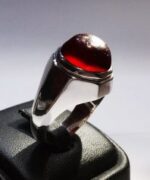 انگشتر عقیق سرخ یمنی کهنه تراشدار قطعی پایه نقره کد A-62