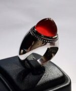 انگشتر عقیق سرخ یمنی بسیار آبدار تراش عبدالرزاق پایه فدیوم مدل فیلی کد A-72