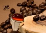 انگشتر عقیق سرخ یمنی کهنه با پایه فدیوم دست ساز  کد A-328 - تصویر 3
