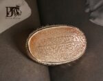 انگشتر عقیق پرتقالی یمنی خطی کهنه مربوط به دوران صفوی ثلث ریحان پایه فدیوم دست ساز مدل سوپر ستونی