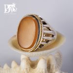 انگشتر عقیق زرد یمنی کهنه تراشدار ثبتی نهایت طبع و رنگ و اصالت بکر و دست نخورده کد  A-514 - تصویر 2