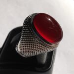 انگشتر عقیق سرخ یمنی کهنه پایه فدیوم مدل حصیری  کد A-547 - تصویر 4