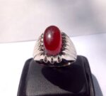 انگشتر عقیق سرخ یمنی تراشدار قطعی پایه فدیوم مدل اشکی با مهر تهران محک  کد A-567 - تصویر 4