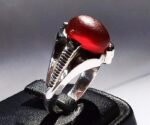 انگشتر عقیق سرخ یمنی کهنه بسبار آبدار پایه نقره  کد A-638 - تصویر 2