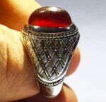 انگشتر عقیق سرخ یمنی کهنه پایه فدیوم مدل رولکسی حصیری کد A-583 - تصویر 4