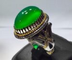 انگشتر عقیق سبز طبیعی پایه فدیوم طلا طرحی خاص بسیار زيبا  کد A-590 - تصویر 4