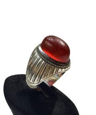 aghigh973-5 انگشتر عقيق سرخ يمني پایه فدیوم کد A-1013 - تصویر 1