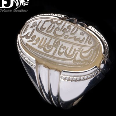 انگشتر عقیق سفید یمنی حکاکی ممتاز ماشاءالله کبیر دوره صفویه